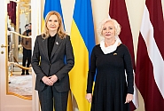 Daiga Mieriņa Ukrainas vicespīkerei: Latvija ir kopā ar jums cīņā par uzvaru
