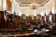 Saeima ziemas sesijā pieņēmusi 49 likumus