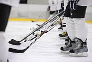 Piektdien hokeja laukumā tiksies Saeimas un Latvijas Hokeja federācijas komandas