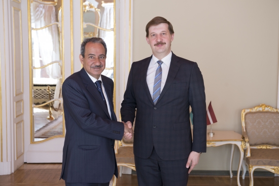 Saeimas sekretāra Andreja Klementjeva tikšanās ar Omānas vēstnieku