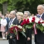 Saeimas Prezidija locekļi un deputāti piedalās svinīgajā ziedu nolikšanas ceremonijā pie Brīvības pieminekļa