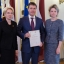 Saeimas priekšsēdētāja pasniedz pateicības rakstus uzņēmējiem un diplomātiem - Latvijas prezidentūras ES Padomē atbalstītājiem