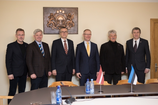 Aizsardzības, iekšlietu un korupcijas novēršanas komisijas deputāti tiekas ar Igaunijas Republikas parlamenta Nacionālas aizsardzības komisijas priekšsēdētāju