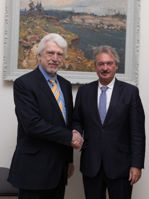 Ojārs Ēriks Kalniņš tiekas ar Luksemburgas Lielhercogistes ārlietu un Eiropas lietu ministru