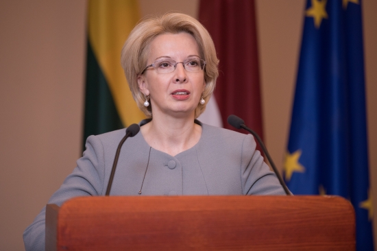 Ināra Mūrniece piedalās Lietuvas valsts atjaunošanas 99. gadskārtai veltītajā pieņemšanā