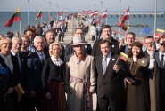 La Présidente de la Saeima célèbre la Journée de l’unité des Baltes à Palanga  