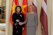 Lors de la rencontre avec la vice-présidente vietnamienne, la Présidente de la Saeima souligne le potentiel de la coopération économique