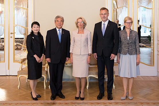 Ināra Mūrniece tiekas ar Japānas parlamenta Augšpalātas Japānas – Latvijas parlamentārās asociācijas priekšsēdētāju