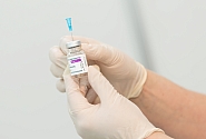 Saeima pieņem regulējumu vakcīnu pret Covid-19 pārdošanai ārvalstu valdībām