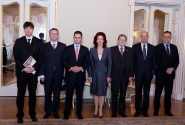 Āboltiņa sveic Serbiju ar ES kandidātvalsts statusa piešķiršanu