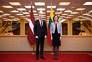 Le Président de la Saeima en Lituanie: nous devons travailler en lien étroit pour vaincre le mal