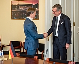 Rihards Kols tiekas ar Vācijas vēstnieku