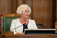 Mme Daiga Mieriņa est élue Présidente de la Saeima