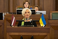 Saeimas priekšsēdētāja: mēs turpināsim darīt visu nepieciešamo Ukrainas uzvaras veicināšanai