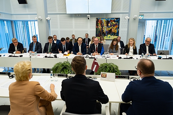 Budžeta un finanšu (nodokļu) komisijas un Saeimas Eiropas lietu komisijas deputāti tiekas ar Eiropas Parlamenta Budžeta komitejas deputātiem