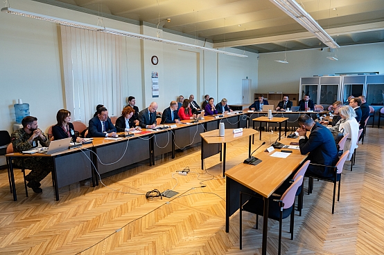 Tautsaimniecības, agrārās, vides un reģionālās politikas komisijas sēde