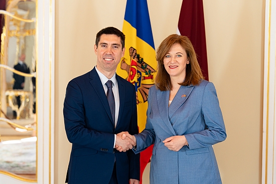 Zanda Kalniņa-Lukaševica tiekas ar Moldovas Republikas ārlietu ministru