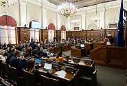 Saeima konceptuāli atbalsta Latvijas pievienošanos Ļubļanas-Hāgas konvencijai