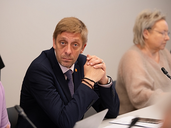 Juridiskās komisijas sēde