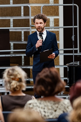 Daiga Mieriņa apmeklē Dziesmu svētku Koru konkursa finālu