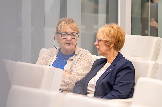 Konference “Finanšu pratība Latvijas iedzīvotāju ilgtermiņa pārticībai un drošībai”