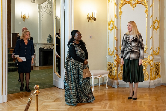 Jānis Grasbergs tiekas ar Burundijas vēstnieci