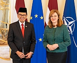 Zanda Kalniņa-Lukaševica tiekas ar Indonēzijas vēstnieku