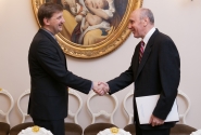 Andrejs Klementjevs tiekas ar Ukrainas vēstnieku