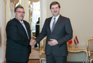Andrejs Klementjevs Saeimas namā tiekas ar jauno Tunisijas vēstnieku