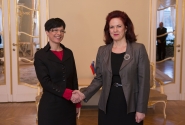 Saeimas priekšsēdētāja parlamentā tiekas ar jauno Slovēnijas vēstnieci
