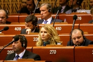 Pēc Latvijas pārstāvju ierosinājuma EPPA nobalso par stingrākiem ierobežojumiem Krievijas parlamentāriešiem