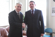 Imants Lieģis ar Slovākijas vēstnieku pārrunā sadarbību ES ietvaros