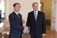 Saeimas priekšsēdētājas biedrs Gundars Daudze akcentē Latvijas un Ķīnas ekonomiskās sadarbības potenciālu