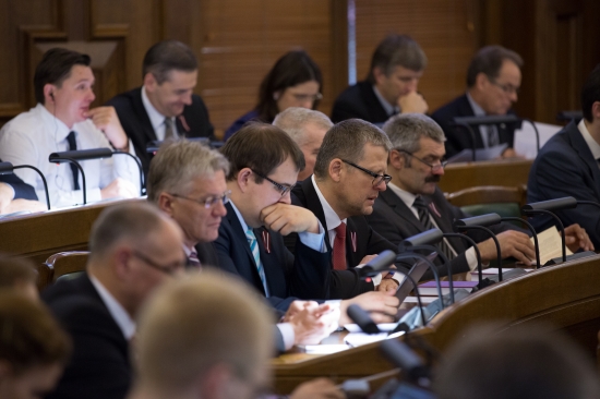13.novembra Saeimas sēde