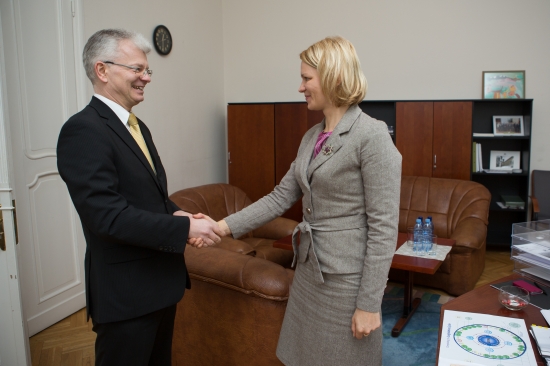Lolita Čigāne tiekas ar Lietuvas vēstnieku