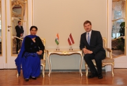 Andrejs Klementjevs tiekas ar Indijas ārlietu ministri