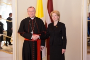 Ināra Mūrniece Vatikāna Valsts sekretāram: mums jāapvieno spēki mieram un Eiropas vienotībai