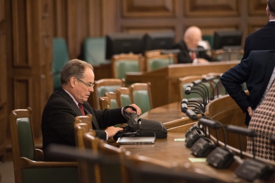 16.februāra Saeimas sēde