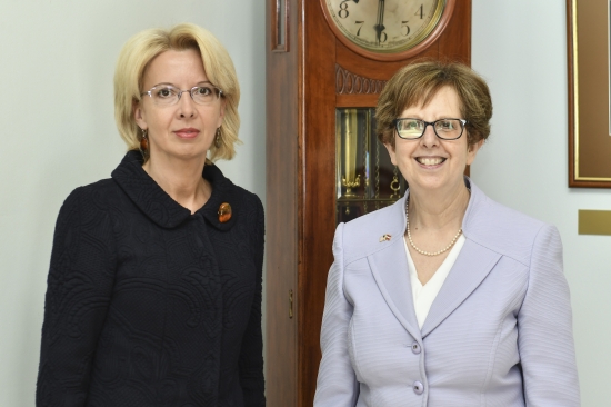 Saeimas priekšsēdētāja Ināra Mūrniece tiekas ar Amerikas Savienoto Valstu vēstnieci
