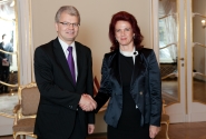 Solvita Āboltiņa sarunā ar Lietuvas vēstnieku uzsver abu valstu tirdzniecības apgrozījuma pieaugumu