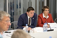 Cilvēktiesību komisija otrreizējai caurlūkošanai Saeimā virza  izmaiņas Sabiedrības integrācijas fonda likumā