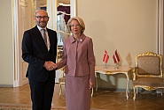 Ināra Mūrniece pateicas Dānijas vēstniekam par parlamentārā dialoga veicināšanu