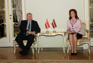 Saeimas priekšsēdētāja Solvita Āboltiņa tiekas ar jauno Dānijas vēstnieku 