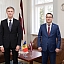 Rihards Kols tiekas ar Moldovas vēstnieku