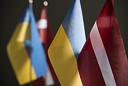Les députés de la Commission des affaires étrangères de la Saeima expriment leur indéfectible soutien à l’intégrité territoriale de l’Ukraine