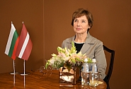 Dagmāra Beitnere-Le Galla ar jauno Bulgārijas vēstnieci pārrunā parlamentārās diplomātijas lomu divpusējo saišu stiprināšanā