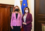 Inese Lībiņa-Egnere un Polijas parlamenta vicespīkere Varšavā pārrunā kopīgo uzdevumu nosargāt Eiropas Savienības ārējo robežu