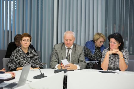 Nevalstisko organizāciju pārstāvji piedalās komisiju darbā